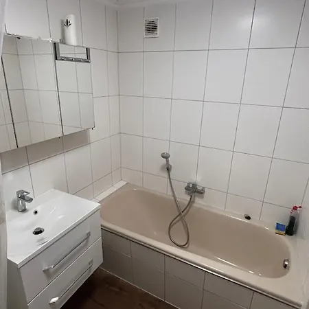 Helfant Luxembourg Standard Double 6 *